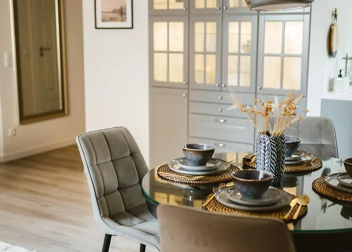 Helapart - Obroncow Helu 13 *