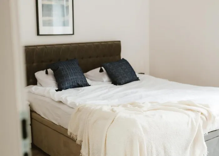 Helapart - Obroncow Helu 13 Apartman *